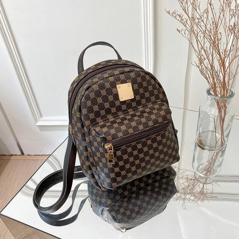 stylish lightweight faux leather day bag for women