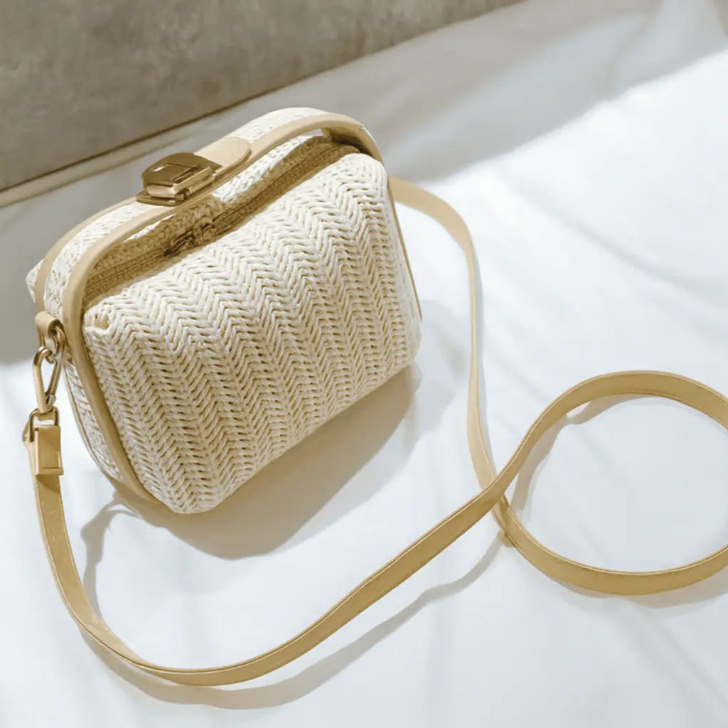 Summer straw bucket bag for daily essentials